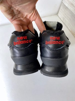 Зимние кроссовки New Balance (Нью Баланс) черные с мехом Локи
