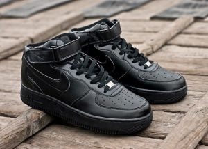 Кроссовки Nike Air Force черные высокие
