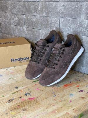 Кроссовки Reebok Classic темно-коричневые с мехом