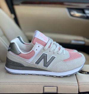 Кроссовки женские New Balance (Нью Баланс) 574 светло-серые с розовым