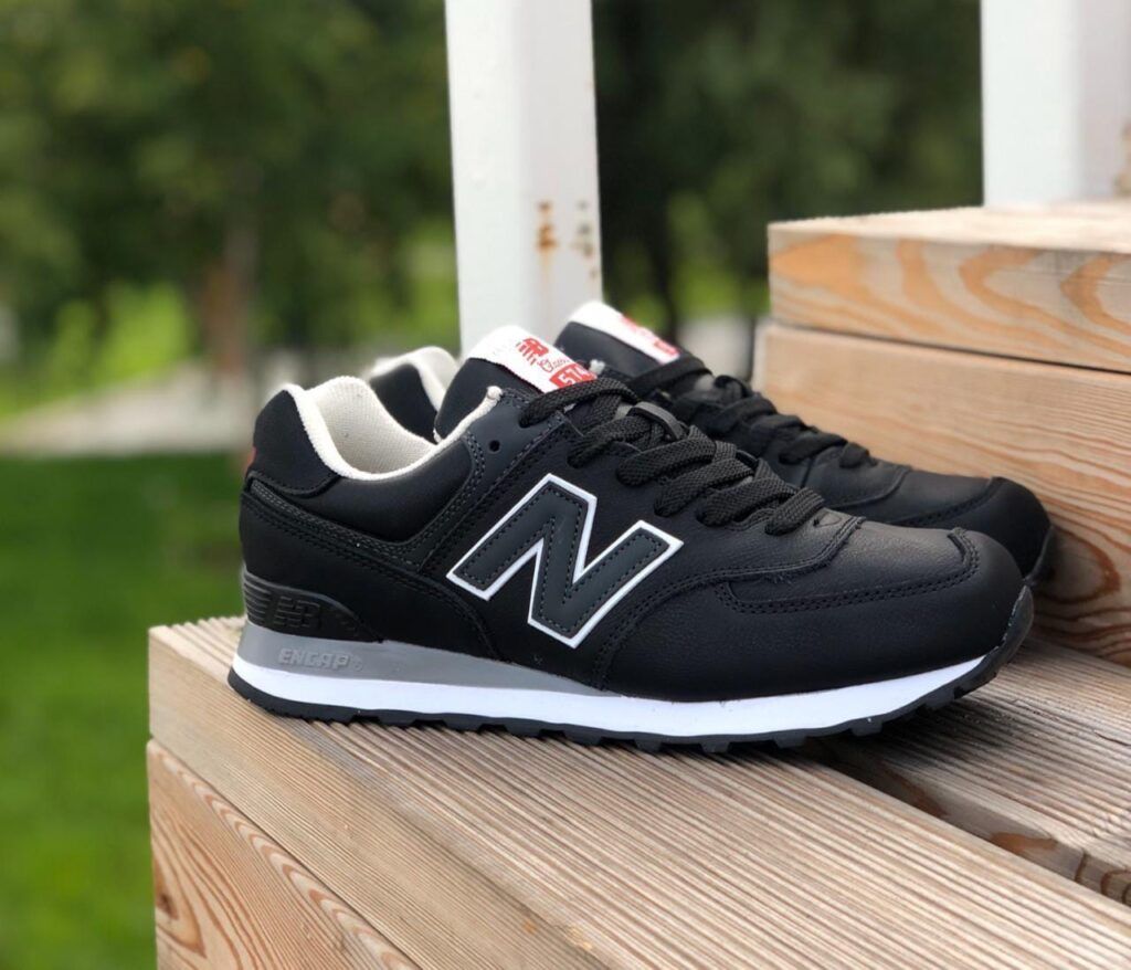 Кроссовки New Balance (Нью Баланс) 574 черные с белым матовые