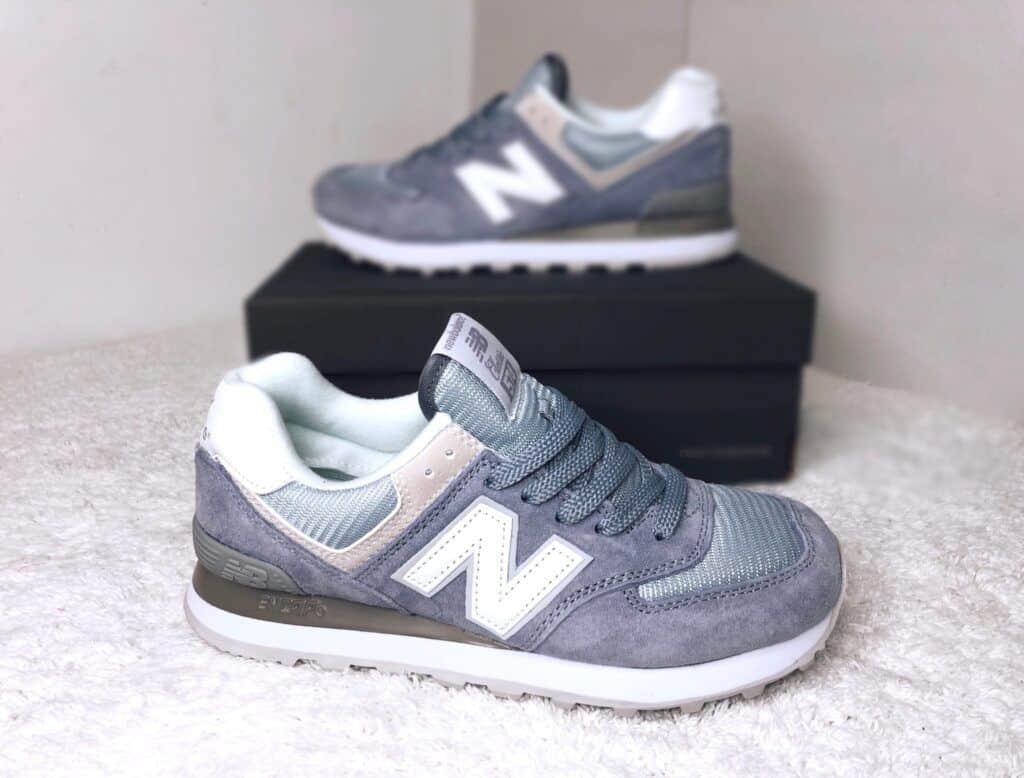 Женские Кроссовки New Balance (Нью Баланс) 574 сиреньв Санкт-Петербурге