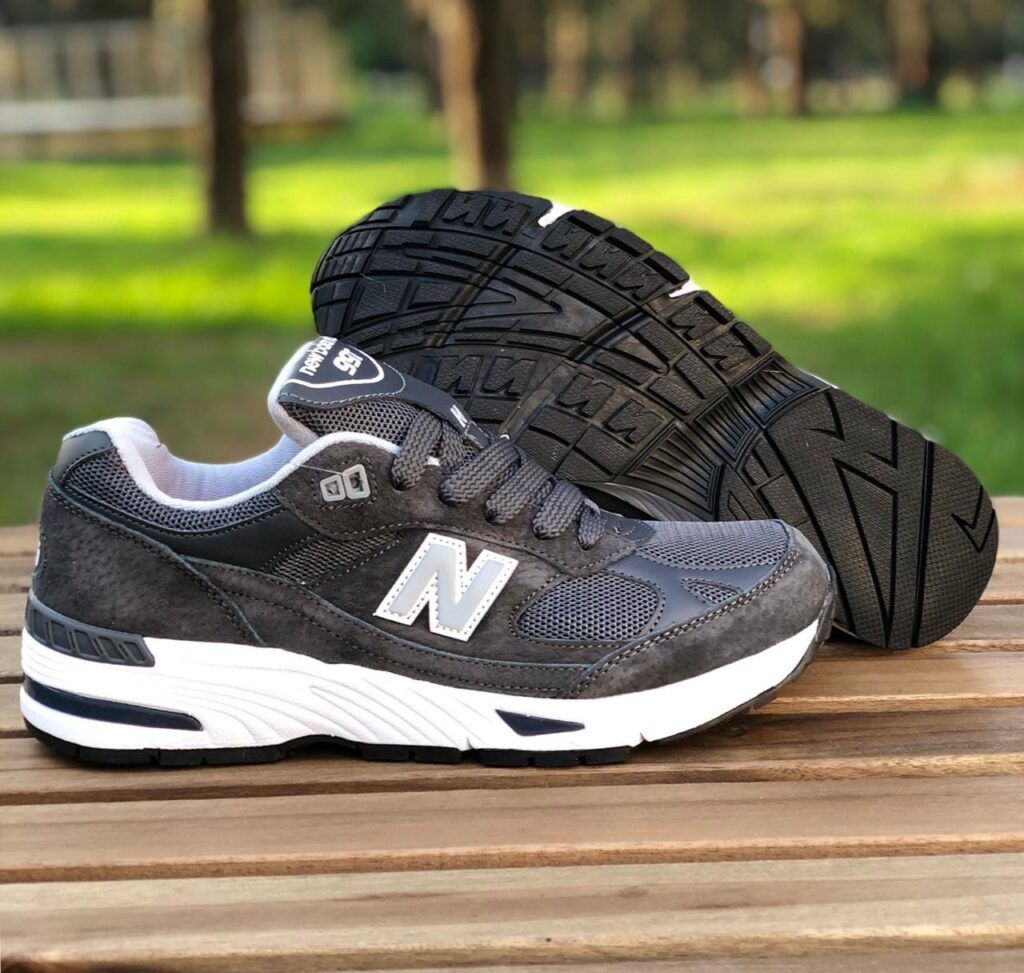 Купить серые кроссовки New Balance 911 в СПБ