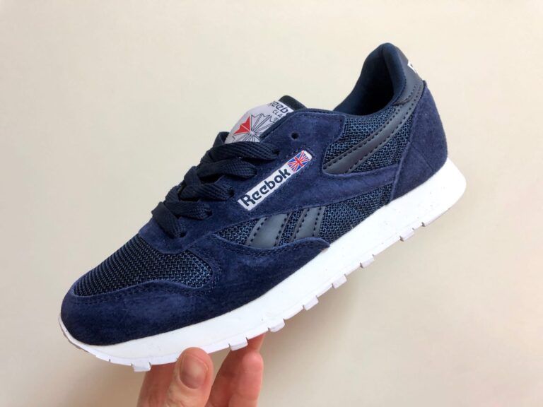 Купить синие кроссовки Reebok Classic по доступной цене в Санкт-Петербурге