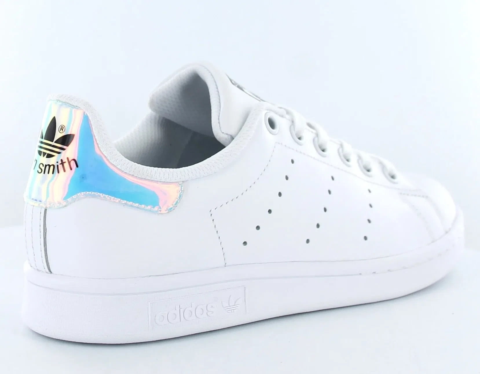 Adidas Stan Smith белые c перламутром