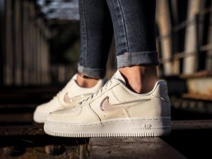 Кроссовки Nike Air Force 1 Jelli Puff