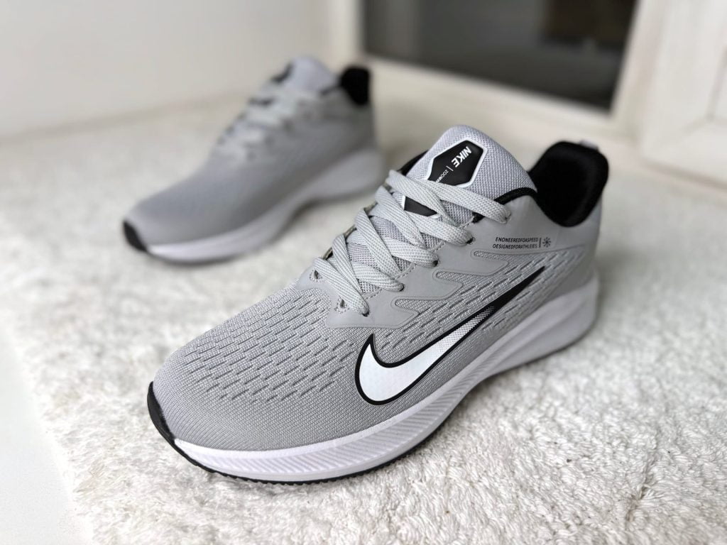 Купите Nike Air Zoom Light grey 2024 в СПБ с доставкой