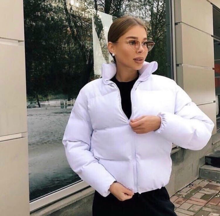 Женские кожаные куртки в Санкт-Петербурге
