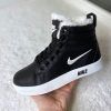 Nike черные c белым с мехом