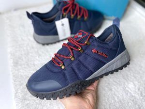 Кроссовки Columbia непромокаемые синие с красными шнурками