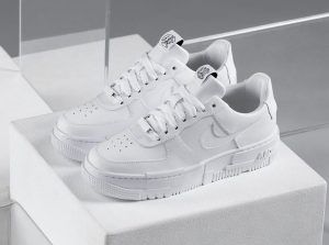 Кроссовки Nike Air Force Pixel белые