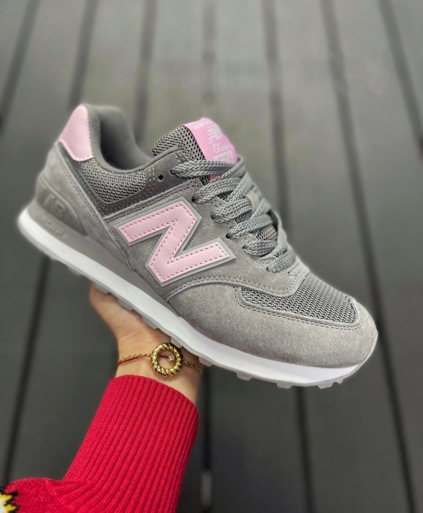 Женские кроссовки New Balance (Нью Баланс) 574 серые с розовым