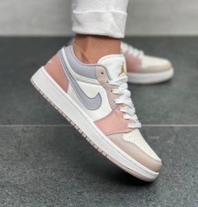 Купить кеды Nike Air Jordan 1 Low бежевые в Санкт-Петербурге