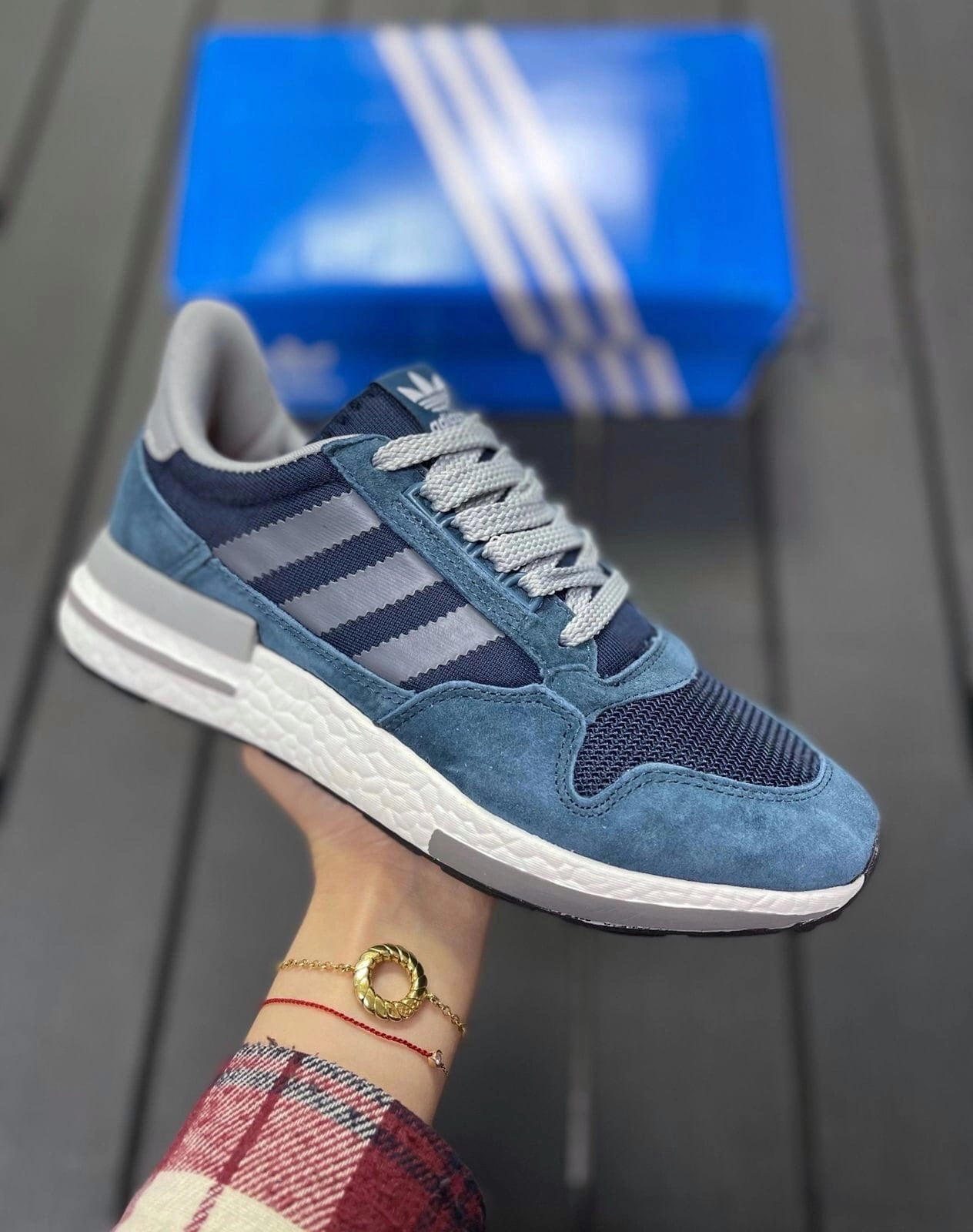 Купите голубые кроссовки Adidas ZX 500 в Санкт-Петербурге