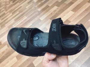 Сандали Nike черные на липучках