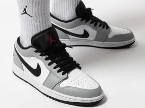 Кеды Nike Air Jordan 1 Low Light Smoke Grey