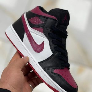 Кеды Nike Air Jordan бордовые с черным
