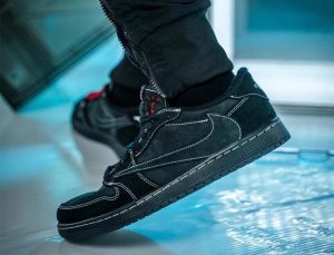 Кеды Nike Air Jordan Low x Travis Scott Black Phantom