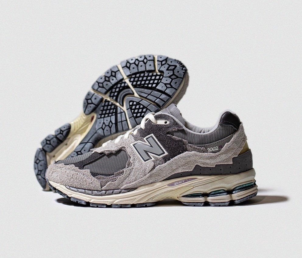 New Balance 2002R светло-серые New Balance 2002R светло-серые