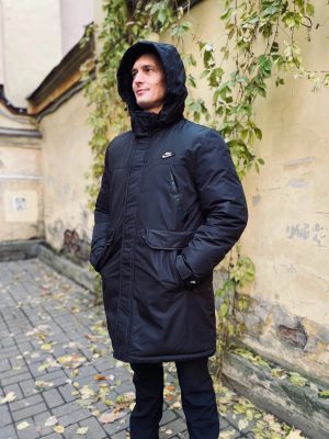 Черная зимняя куртка парка Nike мужская
