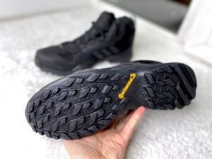 Кроссовки Adidas Terrex AX3 Mid GTX