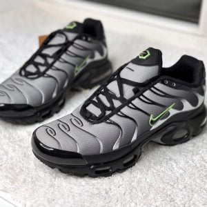 Кроссовки Nike Air Max Tn Plus Ultra черные с серым