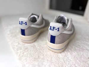 Кеды Nike Air Force серые замшевые