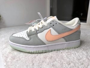 Кеды Nike Dunk Low серые с оранжевым