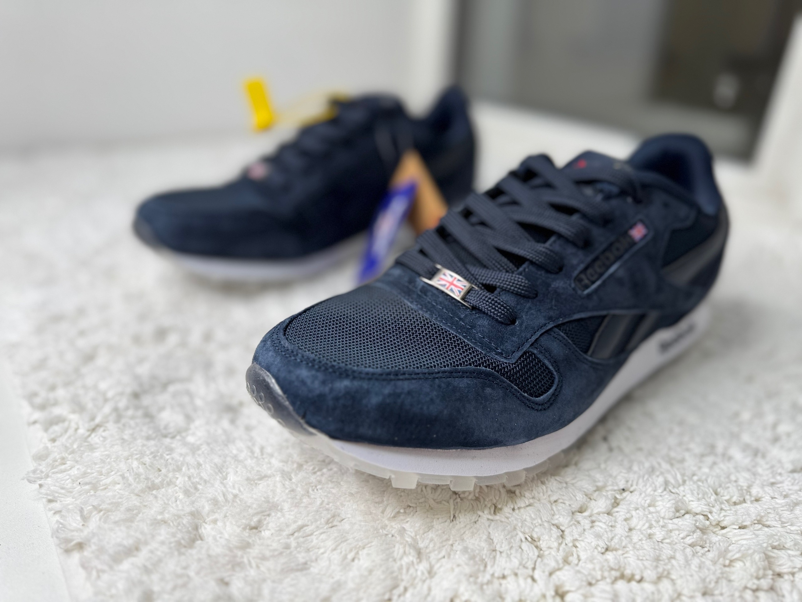 Кроссовки Reebok темно-синие с белым