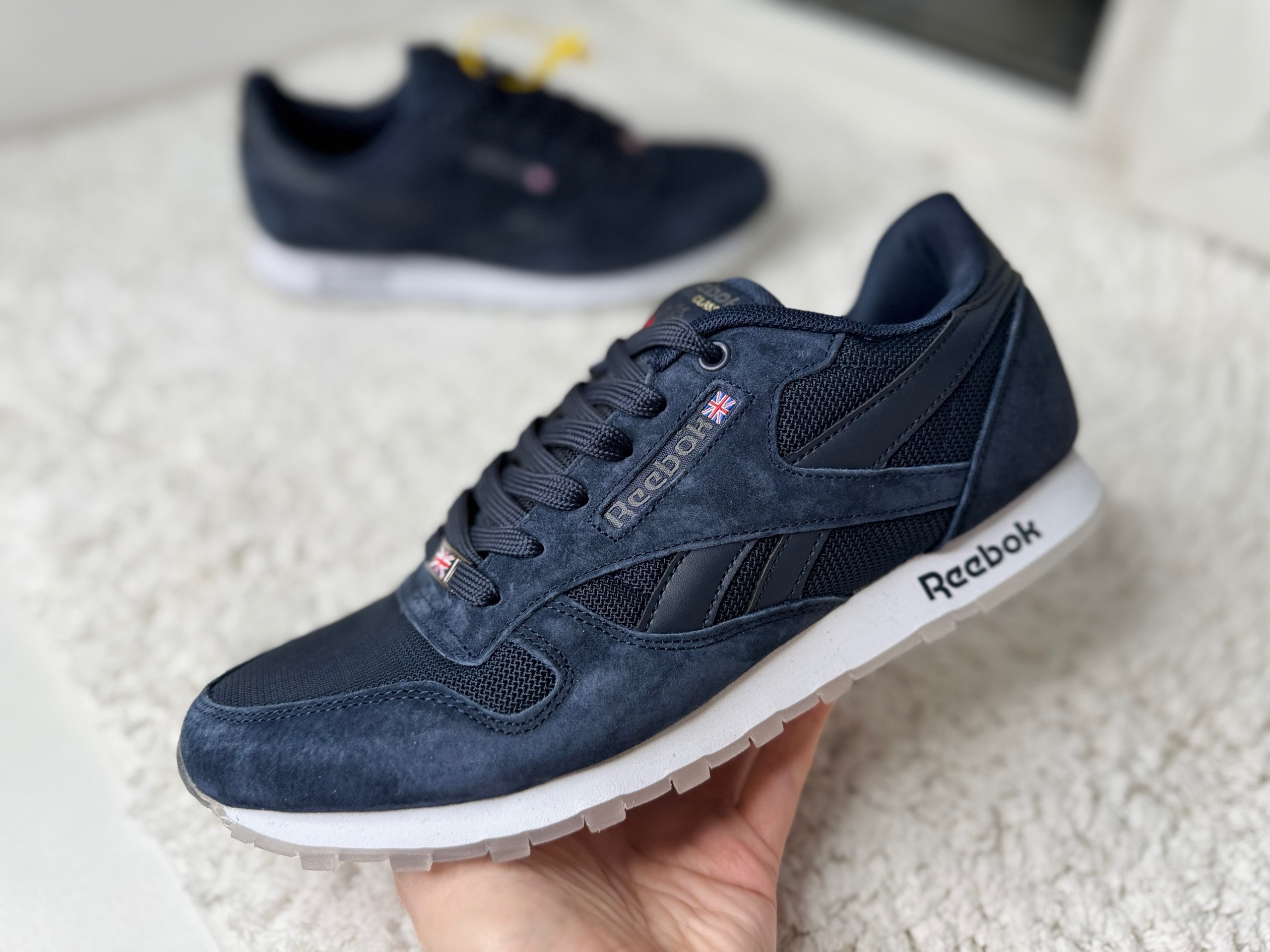Кроссовки Reebok темно-синие с белым Кроссовки Reebok темно-синие с белым