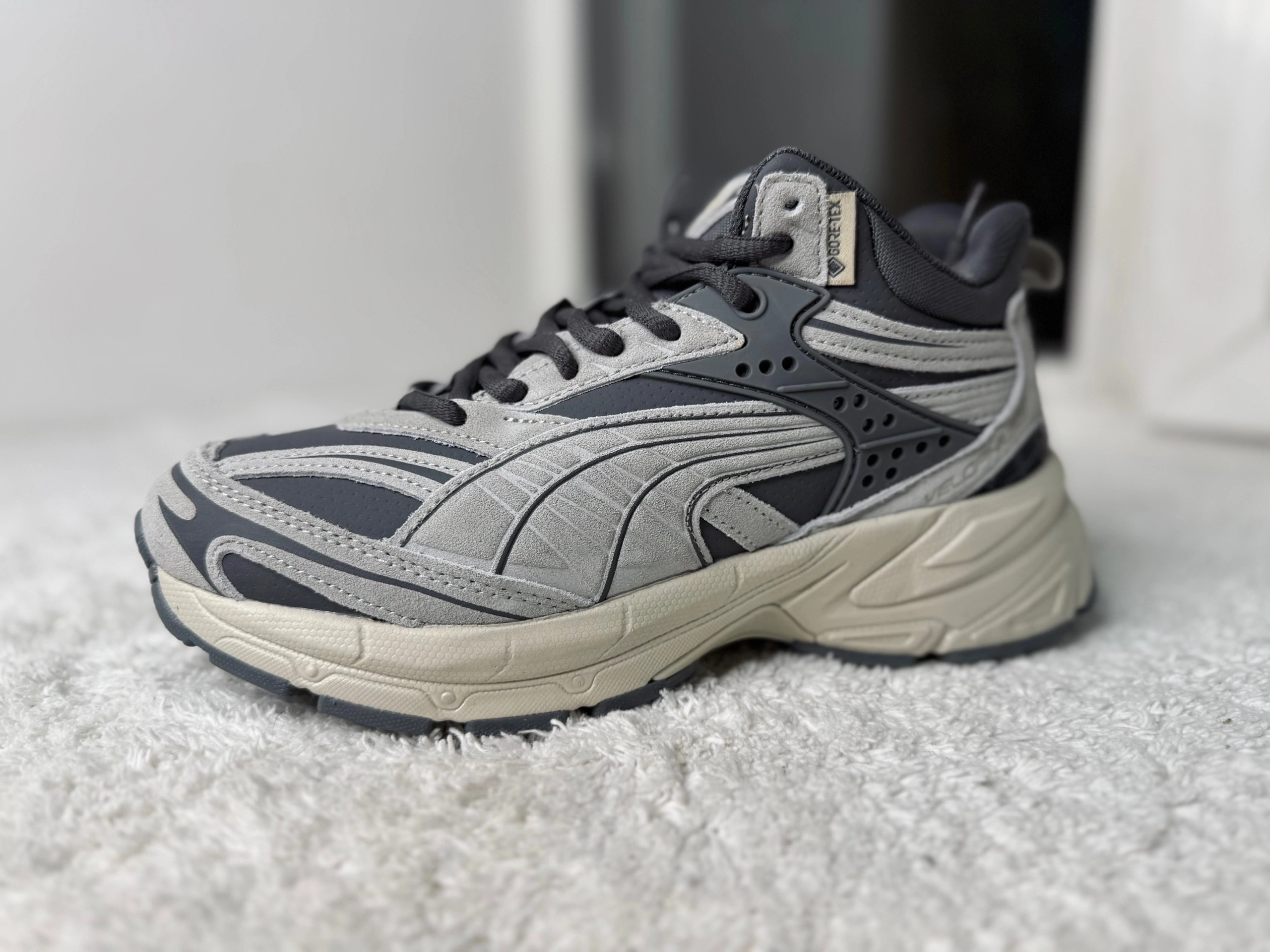 Кроссовки Puma velophasis goretex серые зимние