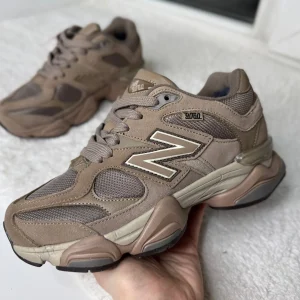 Кроссовки New Balance 9060 бежевые