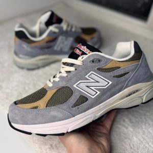 New Balance 990 серые с зеленым