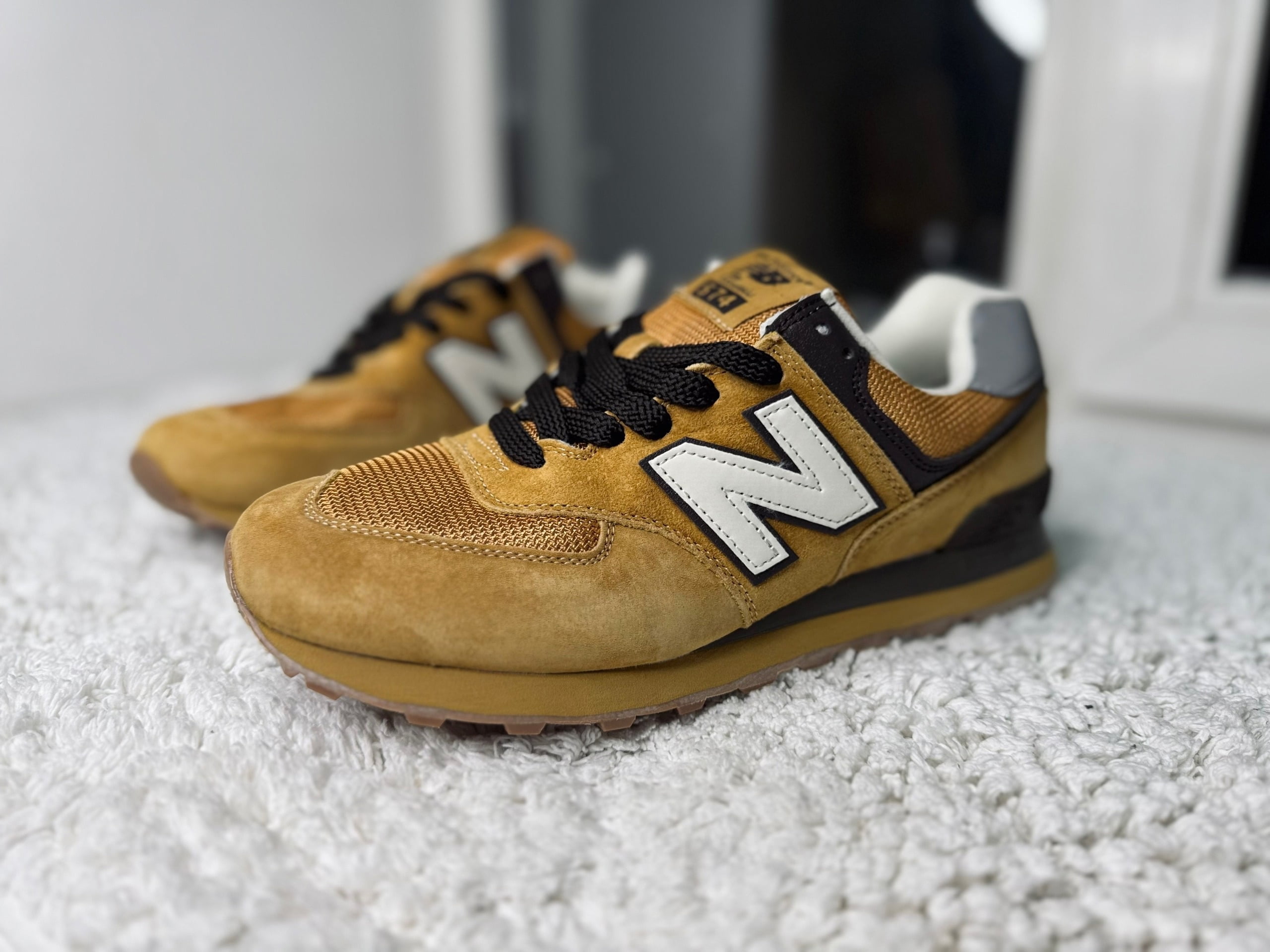 New Balance 574 желтые Yellow
