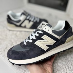 New Balance 574 темно-серые с белым