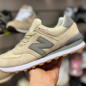 Кроссовки New Balance 574  бежевые Cream