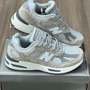 New Balance 991 бежевые