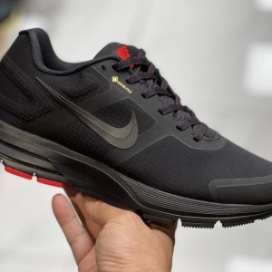 Nike Air Pegasus Goretex черные с красным