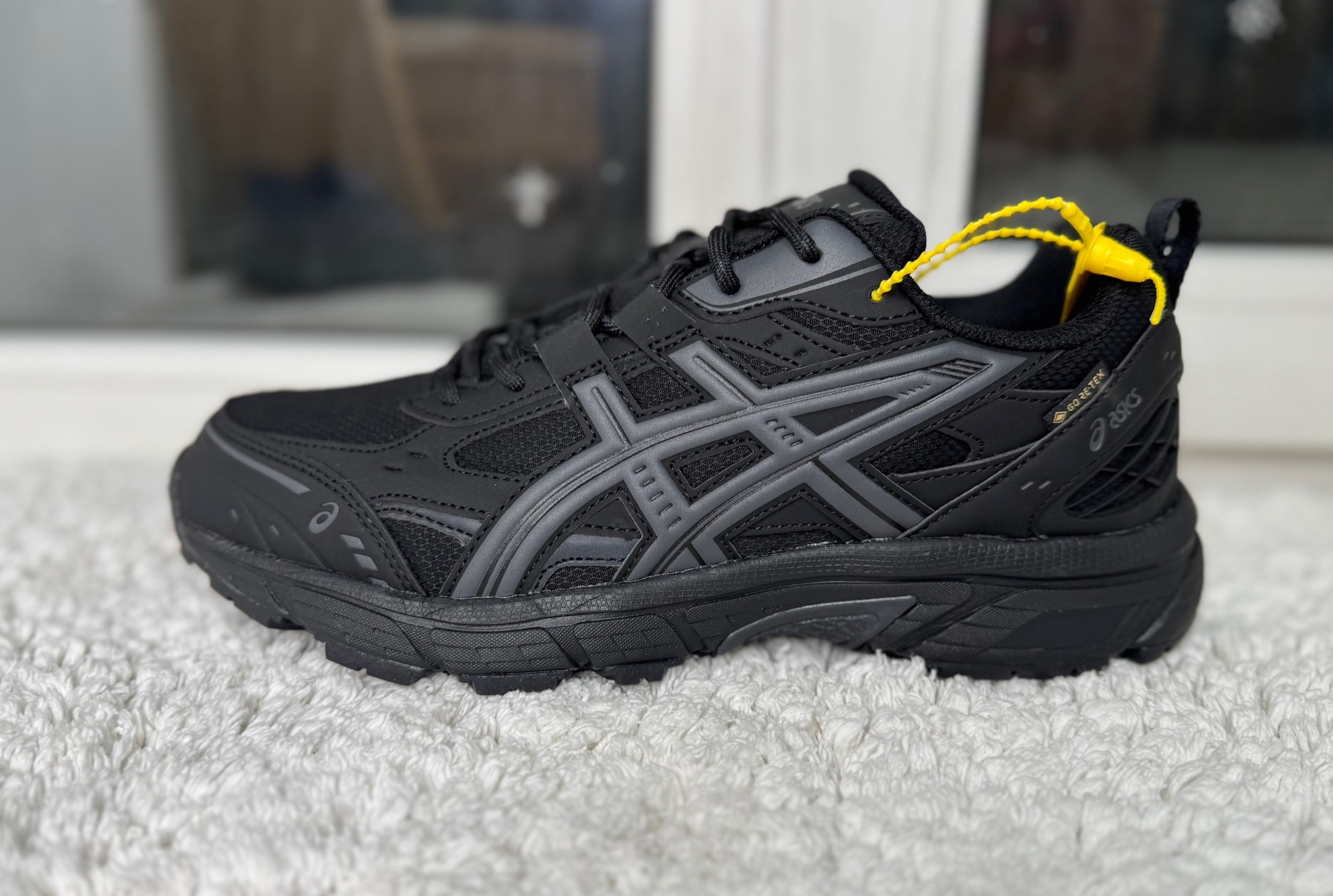 Кроссовки Asics Goretex Thermo черные