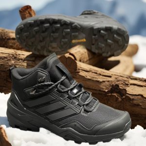 Adidas Terrex Goretex черные зимние высокие Goretex New Adidas Terrex Goretex черные зимние высокие Goretex New