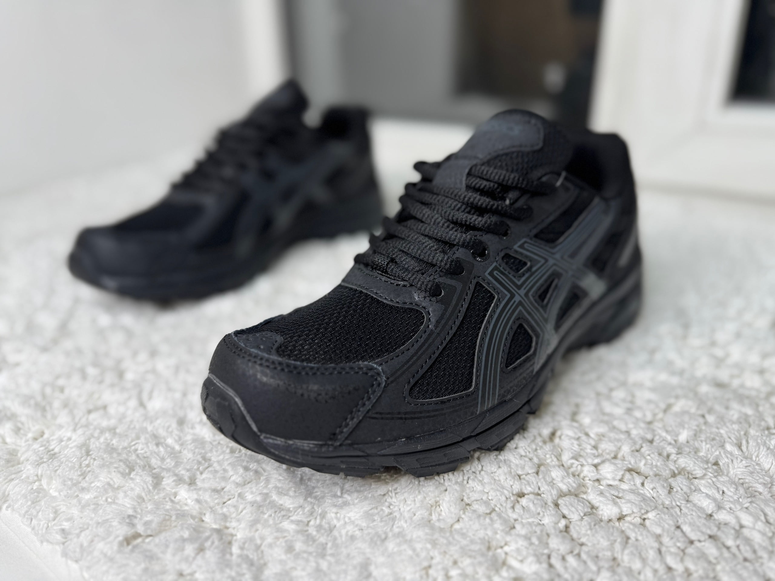 Asics Gel Venture 8 черные