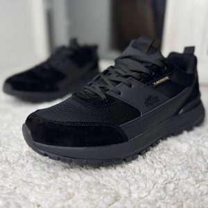 Lacoste черные