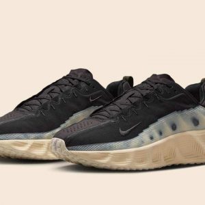 Кроссовки Nike Ava Rover черные с бежевым