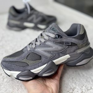 New Balance 9060 темно-серые