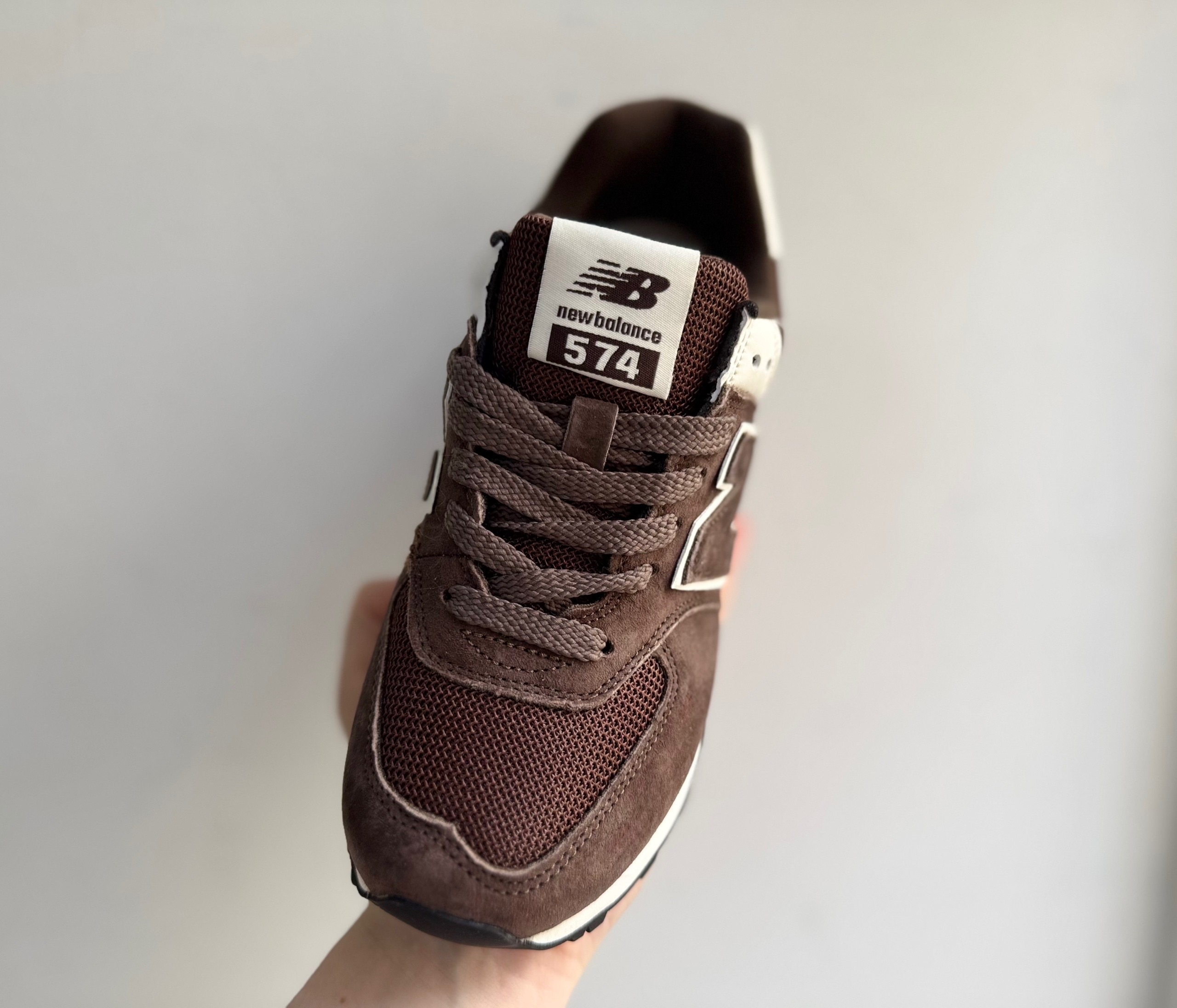 Женские New Balance 574 коричневые
