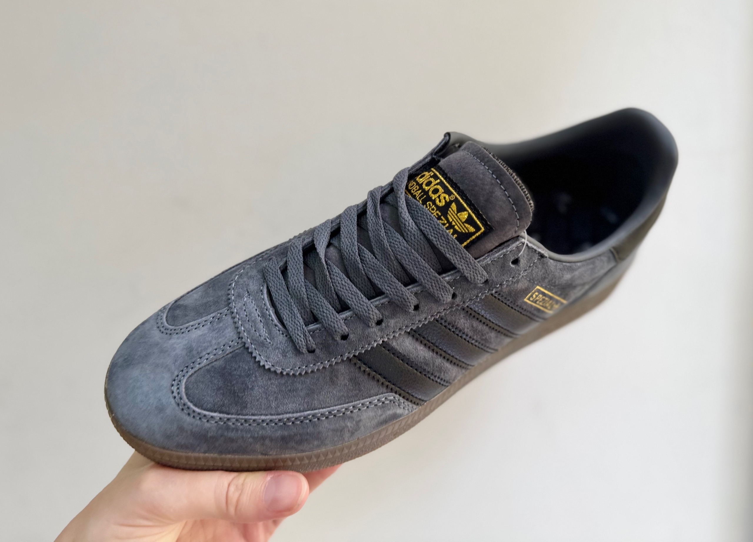 Adidas Spezial темно-серые Adidas Spezial темно-серые