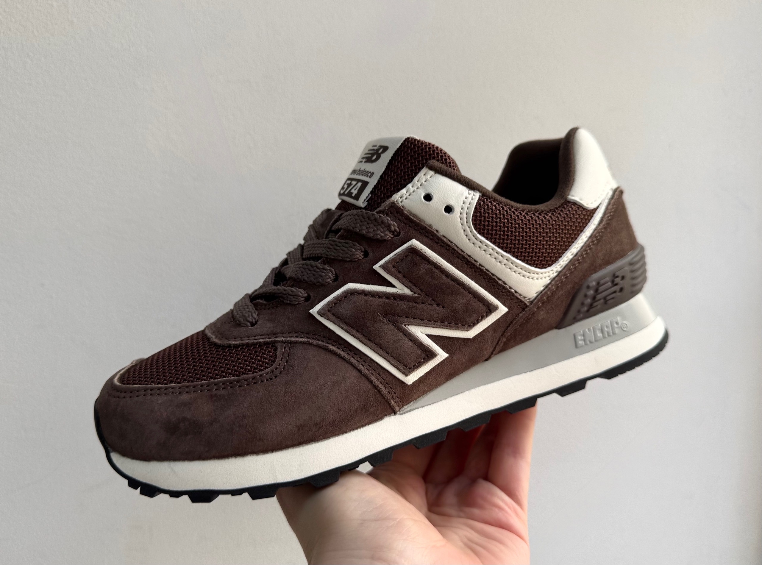 Женские New Balance 574 коричневые Женские New Balance 574 коричневые