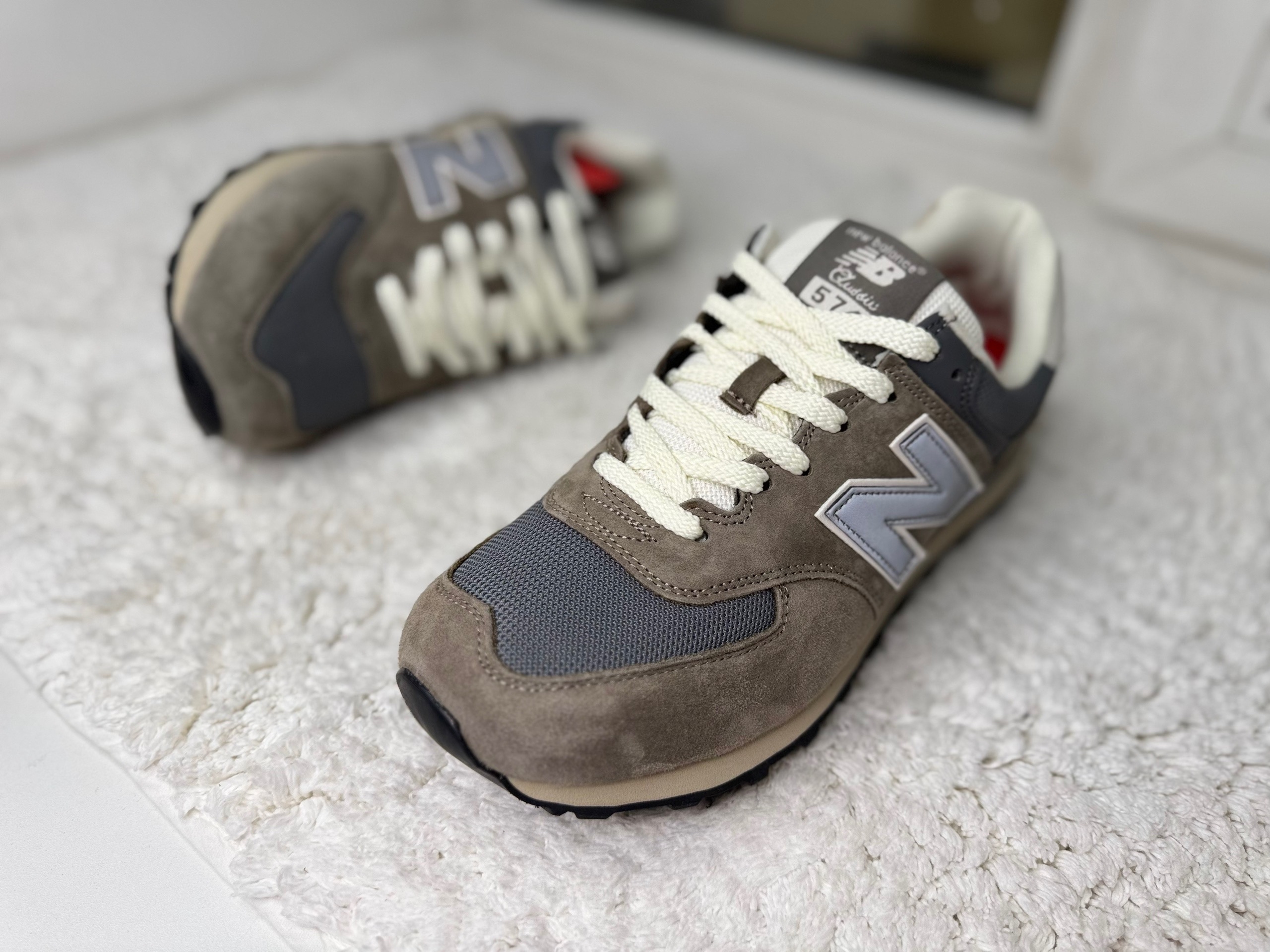 New Balance 574 Grey Beige New Balance 574 Grey Beige