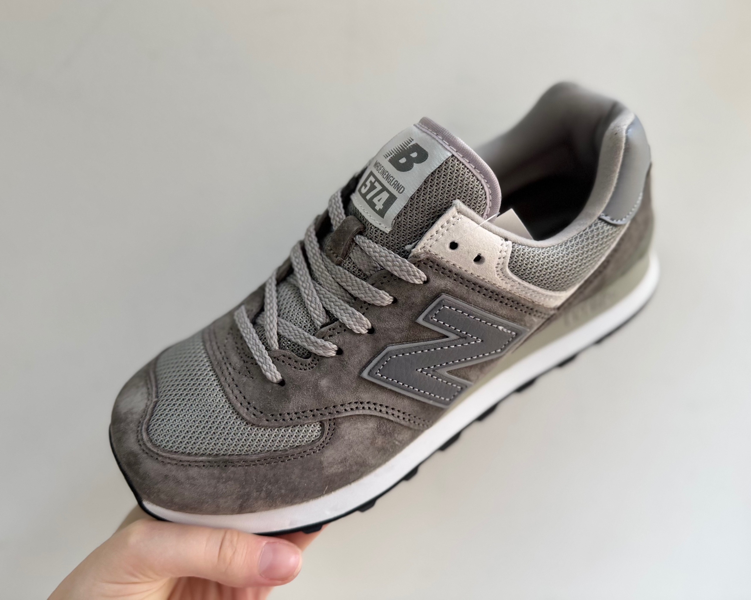 Мужские New Balance 574 серые Торнадо