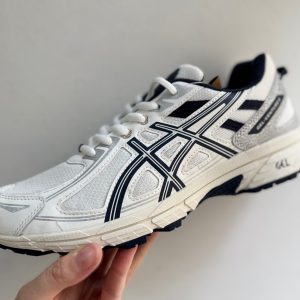 Asics Gel-Venture 6 белые